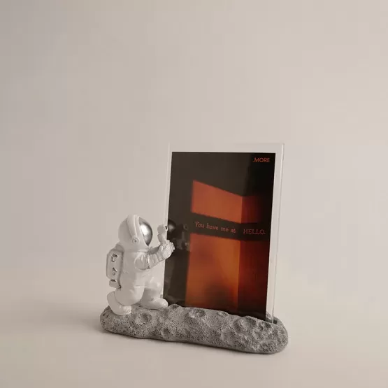 INF Kreativ Astronaut Fotoram Prydnad - Rymdinspirerad Inredning model 2