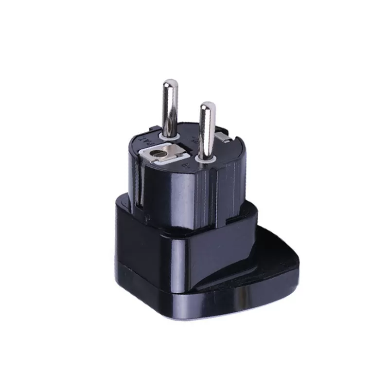 INF Europeisk Standard Reseadapter Svart