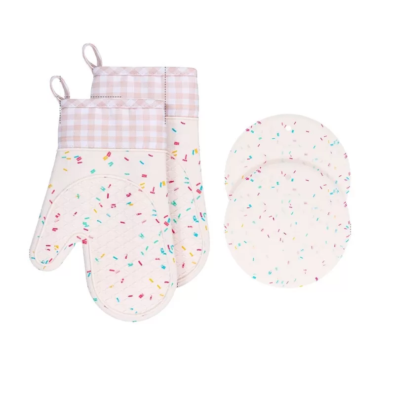 INF Värmebeständiga ugnshandskar set - 1 par quiltade handskar & 2 runda underlägg